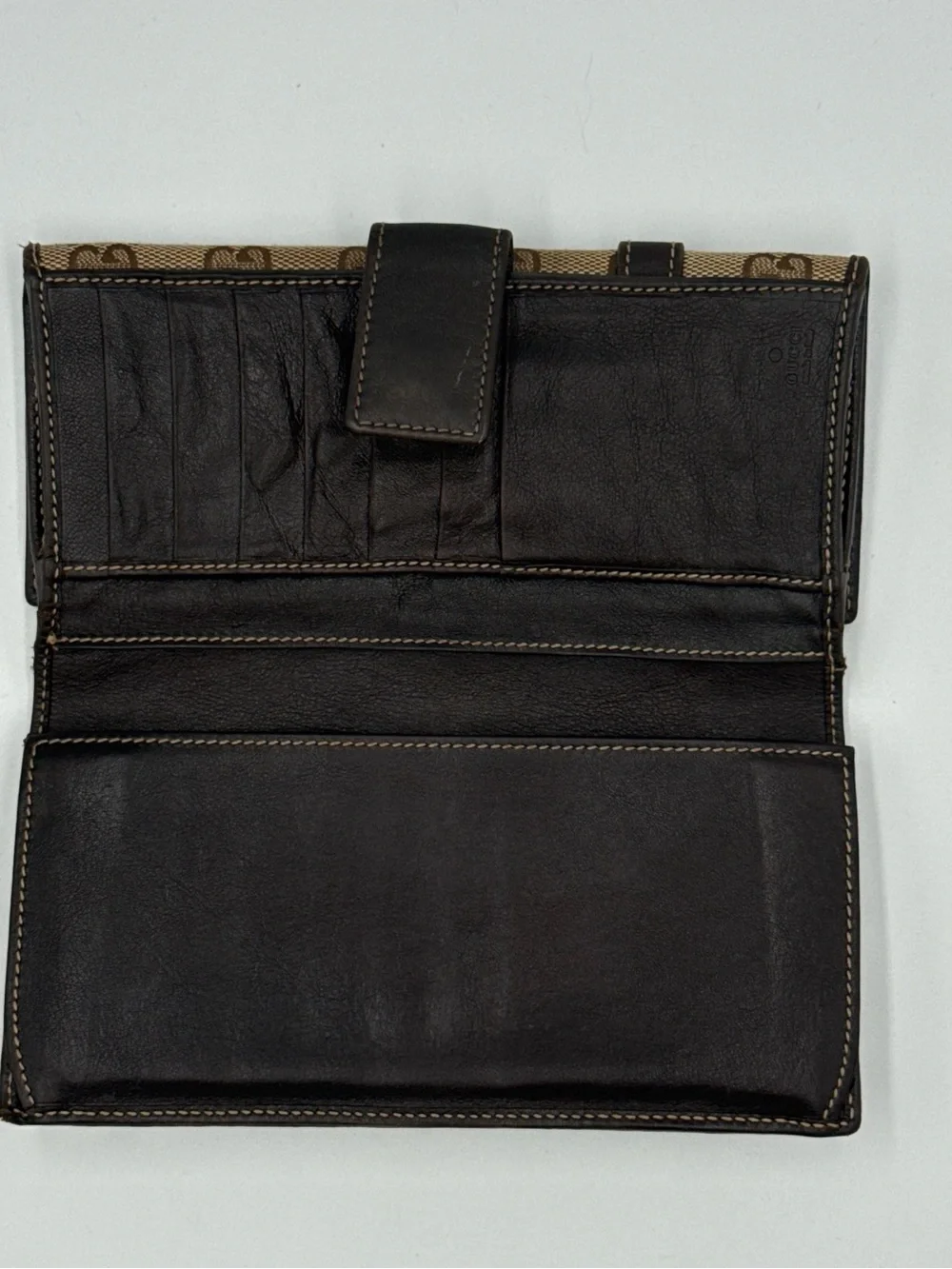 Vintage Gucci Royal Continental GG Canvas Bifold Wallet in beige and brown - Picture 3 of 8